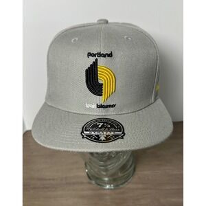 Portland Trailblazers Mitchell & Ness Hardwood Classic Gray 7-1/4‎ Fitted Hat